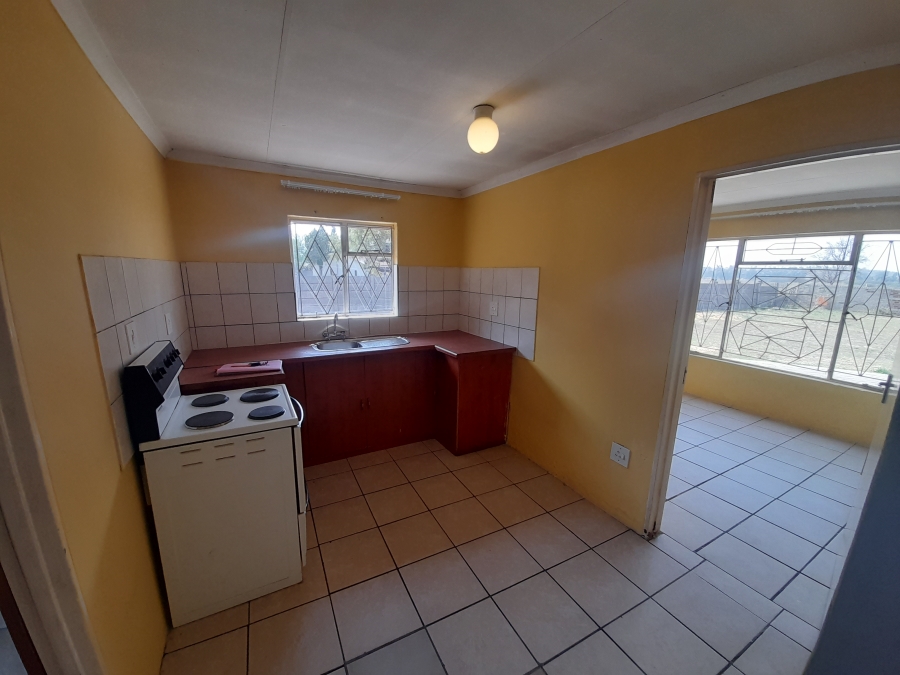 To Let 2 Bedroom Property for Rent in Bedworth Park Gauteng