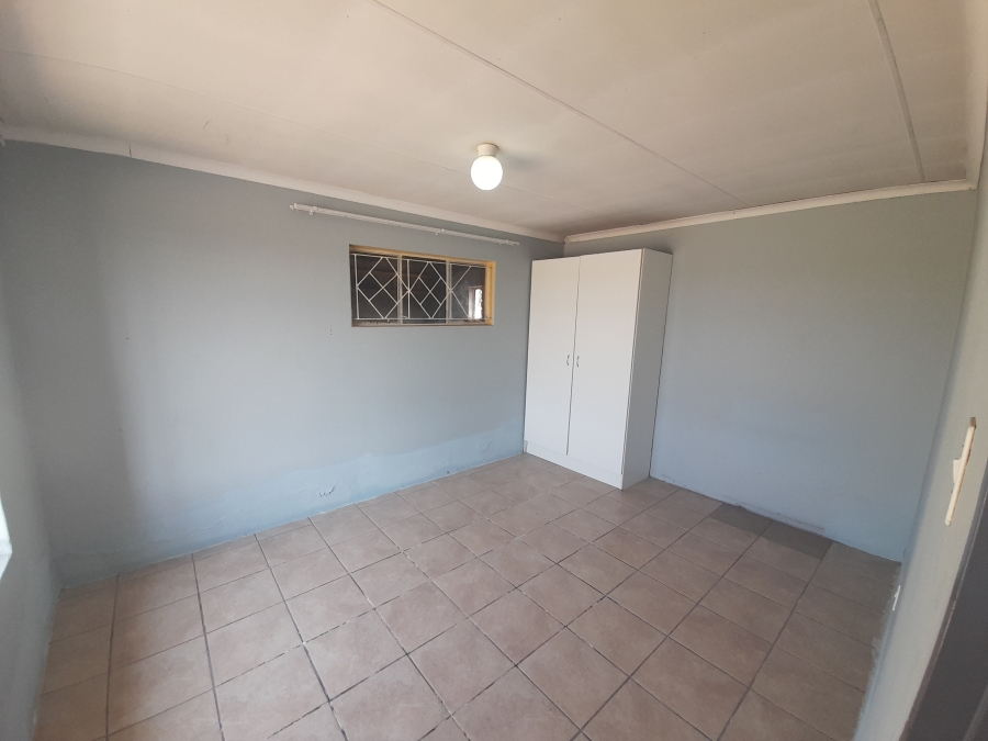 To Let 2 Bedroom Property for Rent in Bedworth Park Gauteng