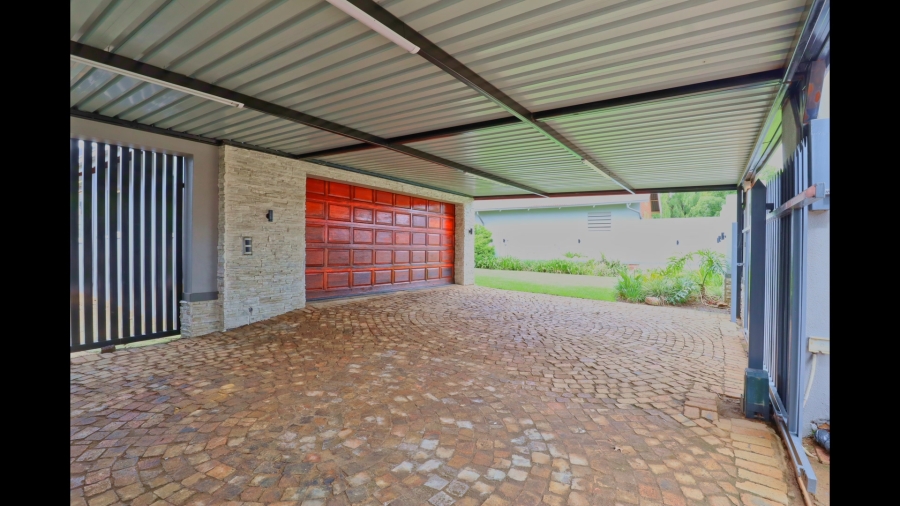 4 Bedroom Property for Sale in Raceview Gauteng