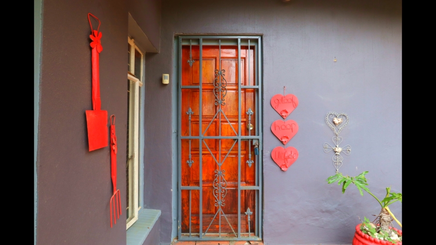 4 Bedroom Property for Sale in Raceview Gauteng