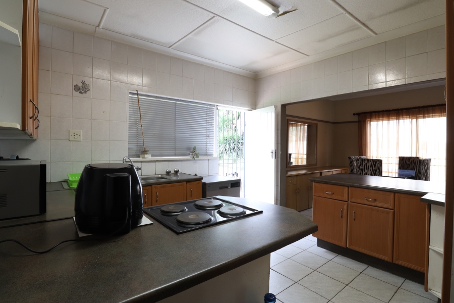 4 Bedroom Property for Sale in Raceview Gauteng