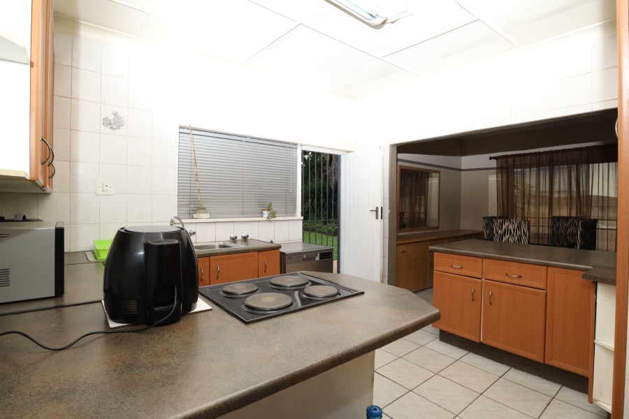 4 Bedroom Property for Sale in Raceview Gauteng