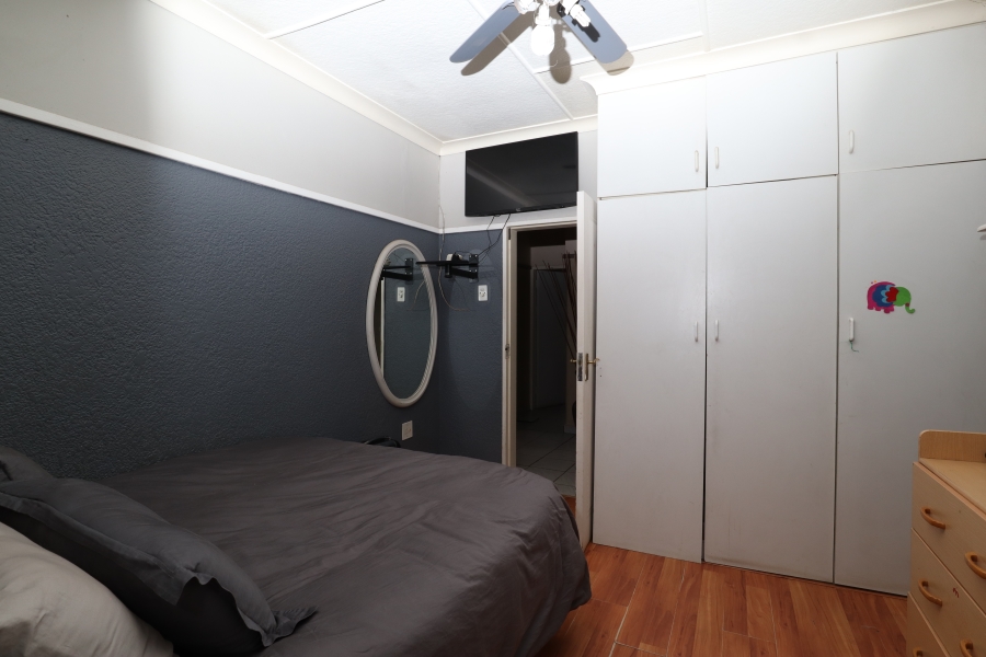 4 Bedroom Property for Sale in Raceview Gauteng