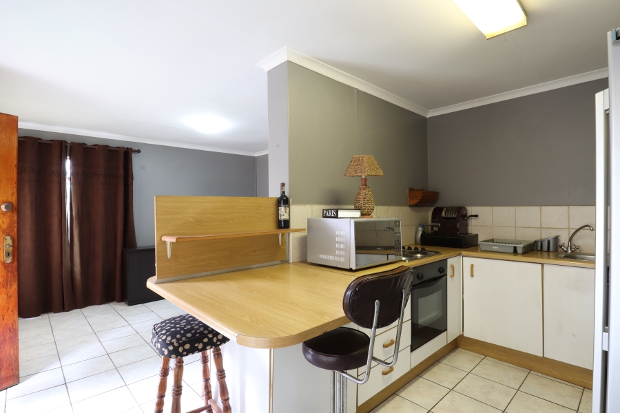 4 Bedroom Property for Sale in Raceview Gauteng