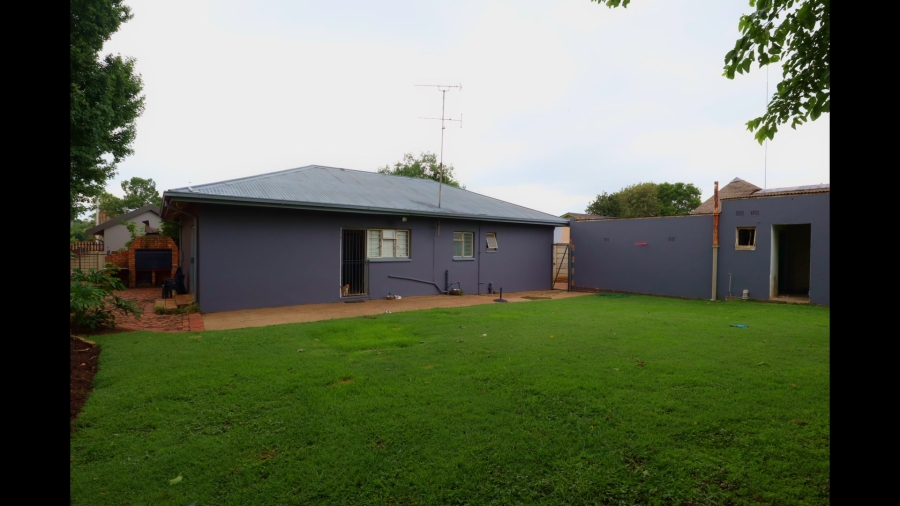 4 Bedroom Property for Sale in Raceview Gauteng