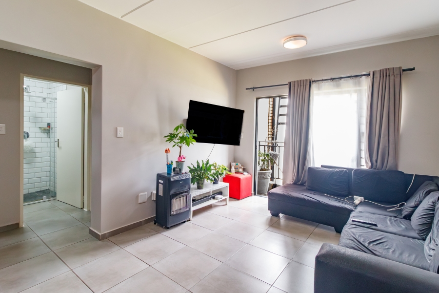 2 Bedroom Property for Sale in Vorna Valley Gauteng