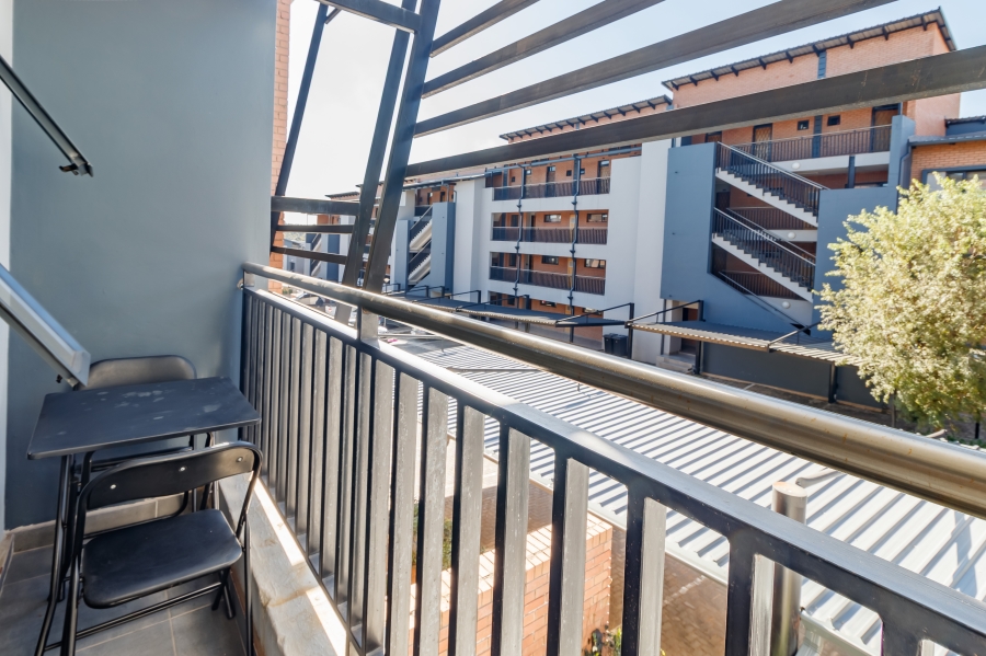 2 Bedroom Property for Sale in Vorna Valley Gauteng