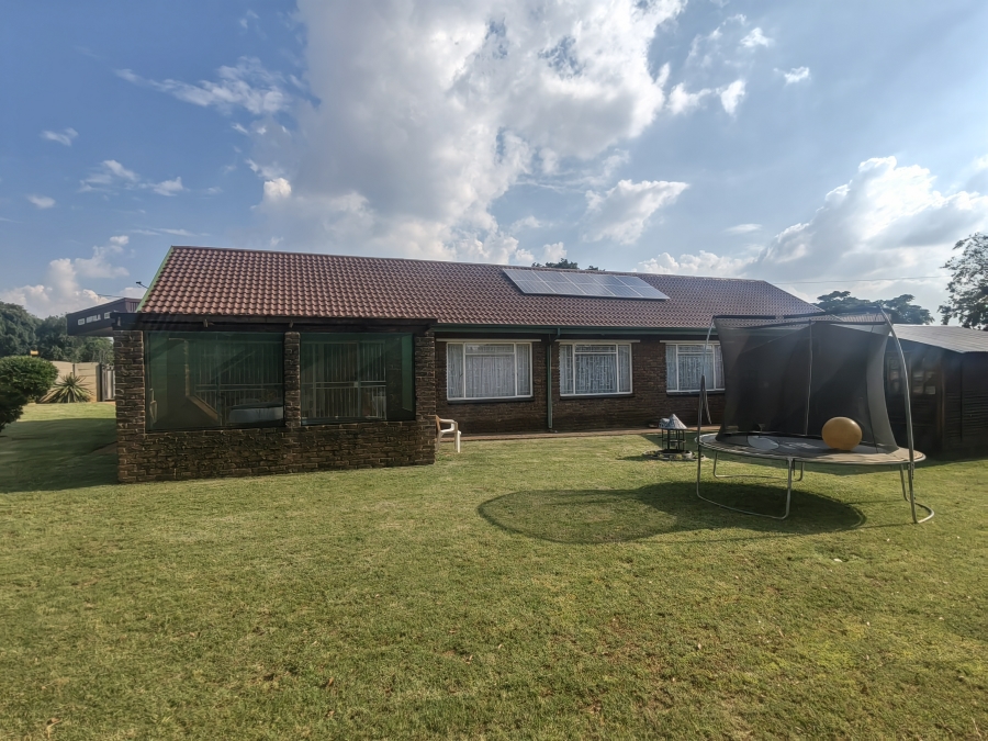 3 Bedroom Property for Sale in Rensburg Gauteng