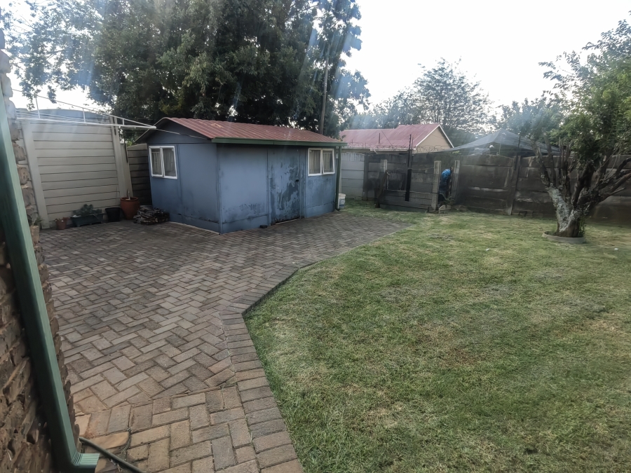 3 Bedroom Property for Sale in Rensburg Gauteng