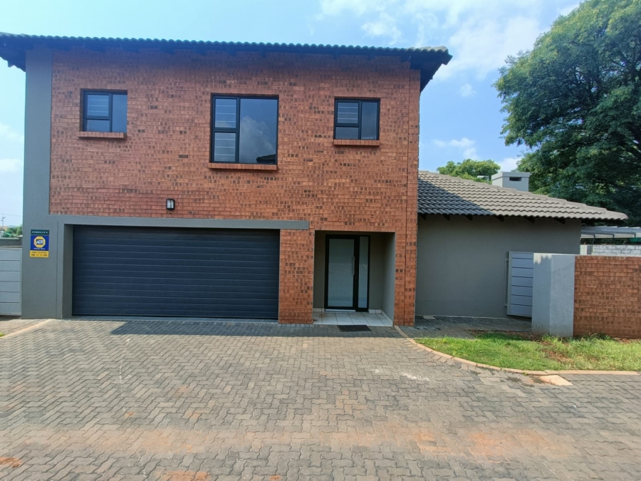 3 Bedroom Property for Sale in Montana Gauteng