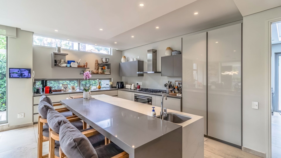 4 Bedroom Property for Sale in Bedfordview Gauteng