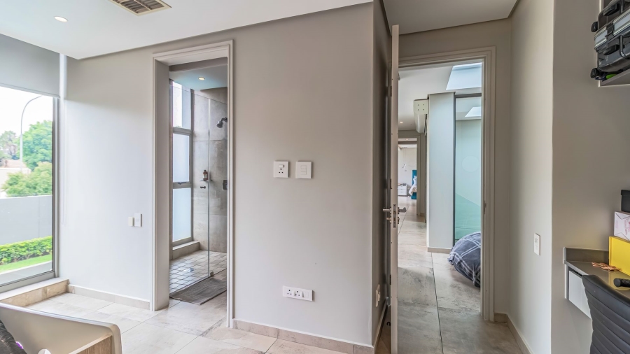 4 Bedroom Property for Sale in Bedfordview Gauteng