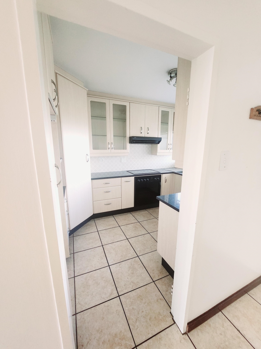 2 Bedroom Property for Sale in Three Rivers Gauteng