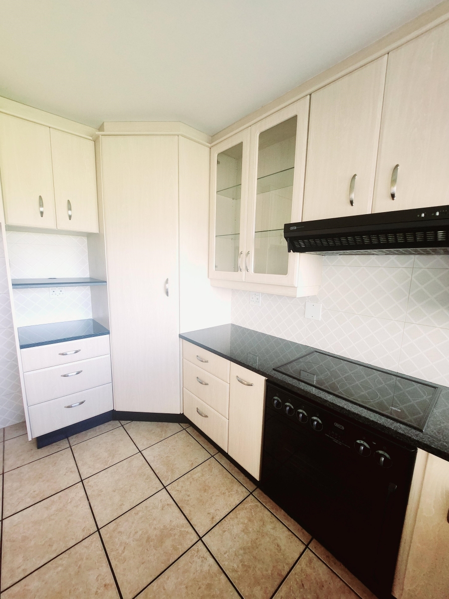 2 Bedroom Property for Sale in Three Rivers Gauteng
