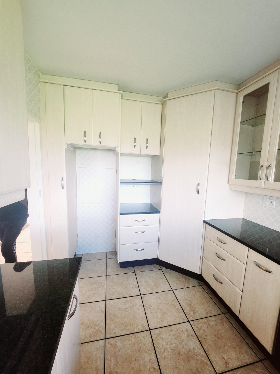 2 Bedroom Property for Sale in Three Rivers Gauteng