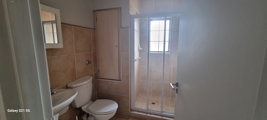 1 Bedroom Property for Sale in Hillcrest Gauteng