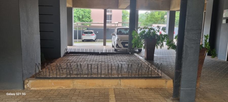 1 Bedroom Property for Sale in Hillcrest Gauteng