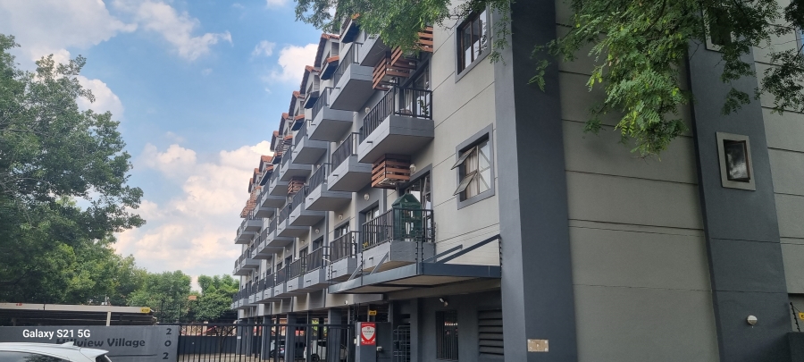 1 Bedroom Property for Sale in Hillcrest Gauteng