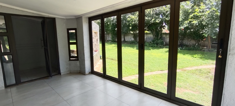 To Let 4 Bedroom Property for Rent in Eastleigh Ridge Gauteng
