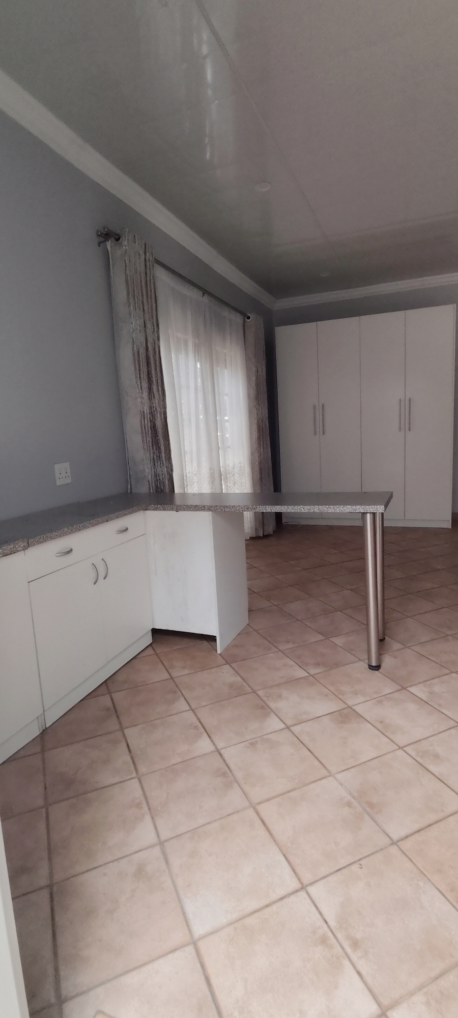 To Let 4 Bedroom Property for Rent in Eastleigh Ridge Gauteng