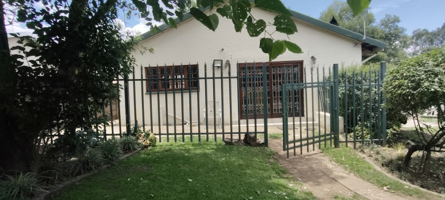 To Let 4 Bedroom Property for Rent in Eastleigh Ridge Gauteng