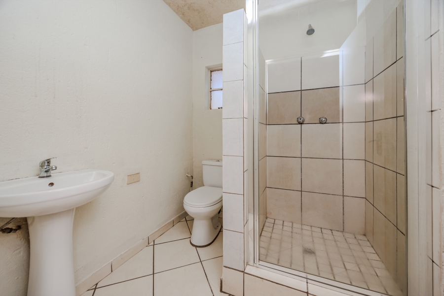 1 Bedroom Property for Sale in Randfontein Central Gauteng