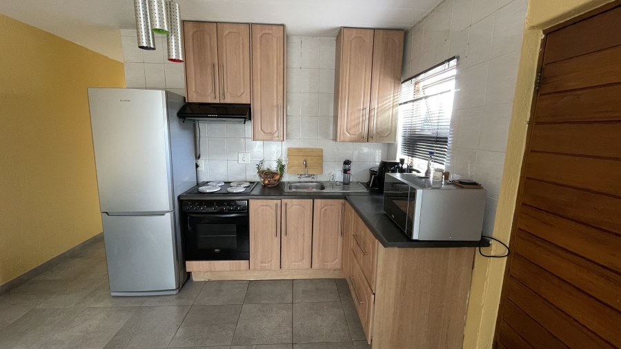 1 Bedroom Property for Sale in Lyndhurst Gauteng