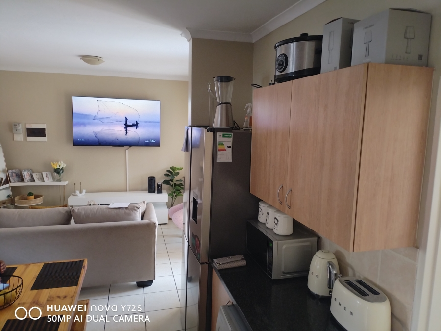 2 Bedroom Property for Sale in Kosmosdal Gauteng