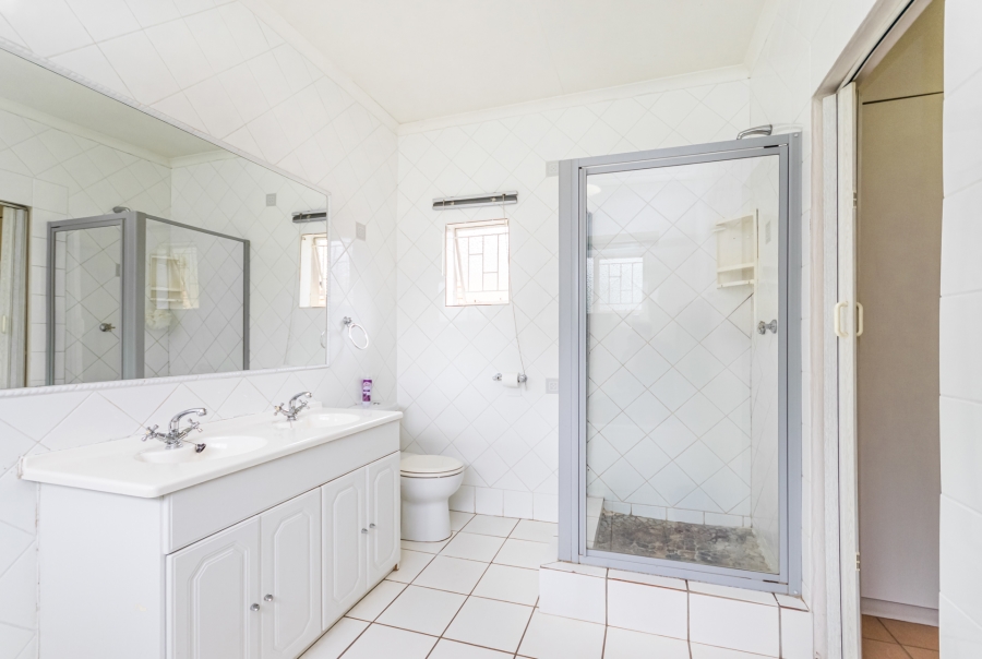 3 Bedroom Property for Sale in Lyttelton Manor Gauteng