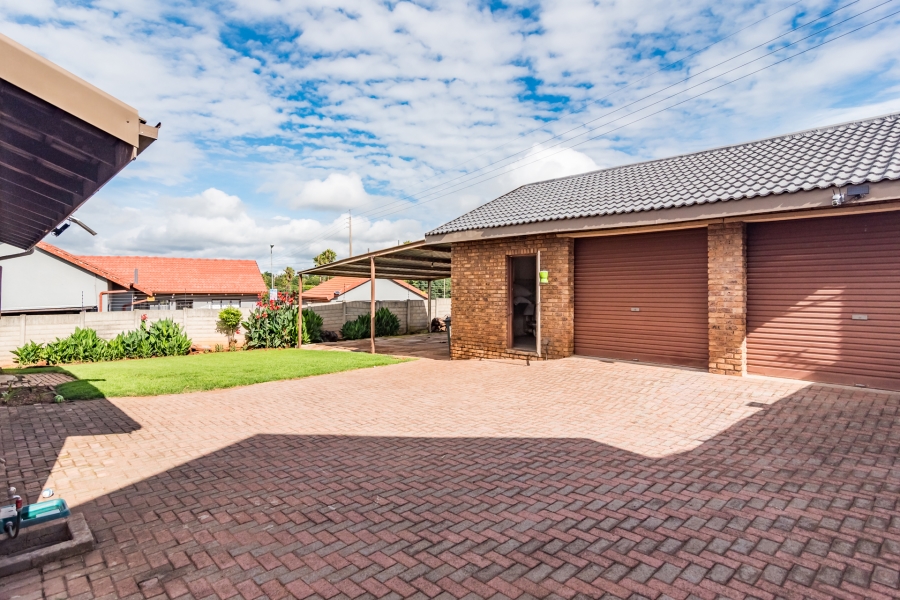 3 Bedroom Property for Sale in Rant En Dal Gauteng