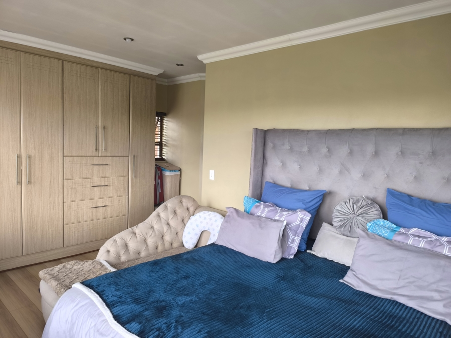 3 Bedroom Property for Sale in South Crest Gauteng
