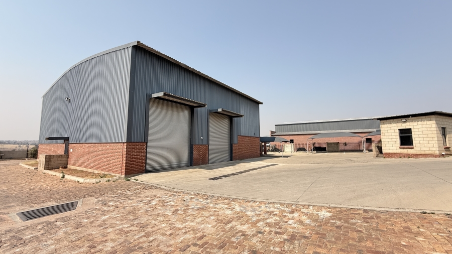 To Let commercial Property for Rent in Knoppieslaagte Gauteng
