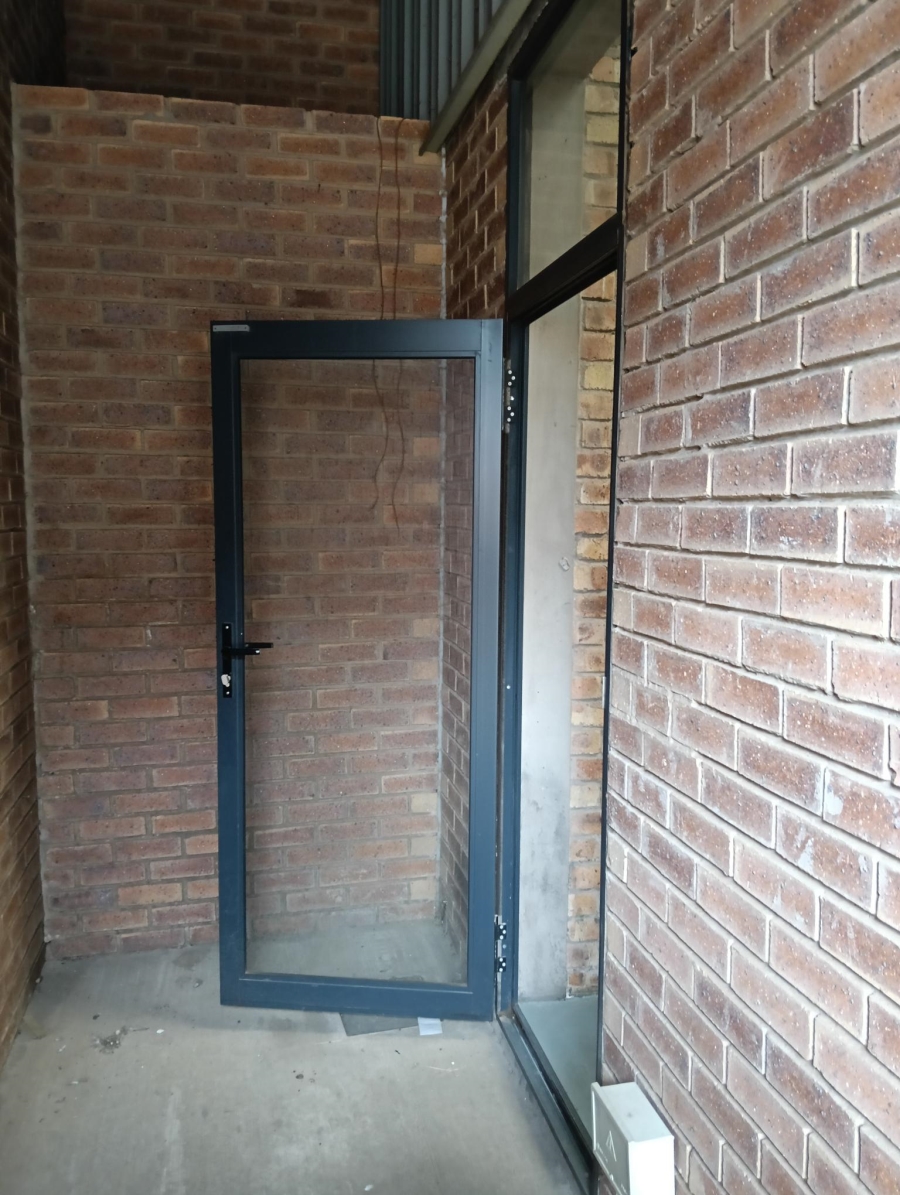 To Let commercial Property for Rent in N4 Gateway Industrial Park Gauteng