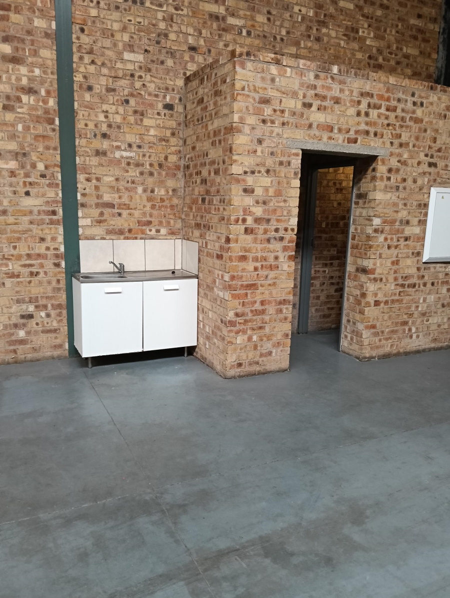 To Let commercial Property for Rent in N4 Gateway Industrial Park Gauteng