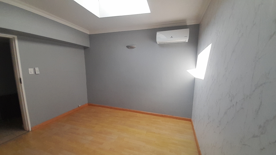 To Let commercial Property for Rent in Groenkloof Gauteng