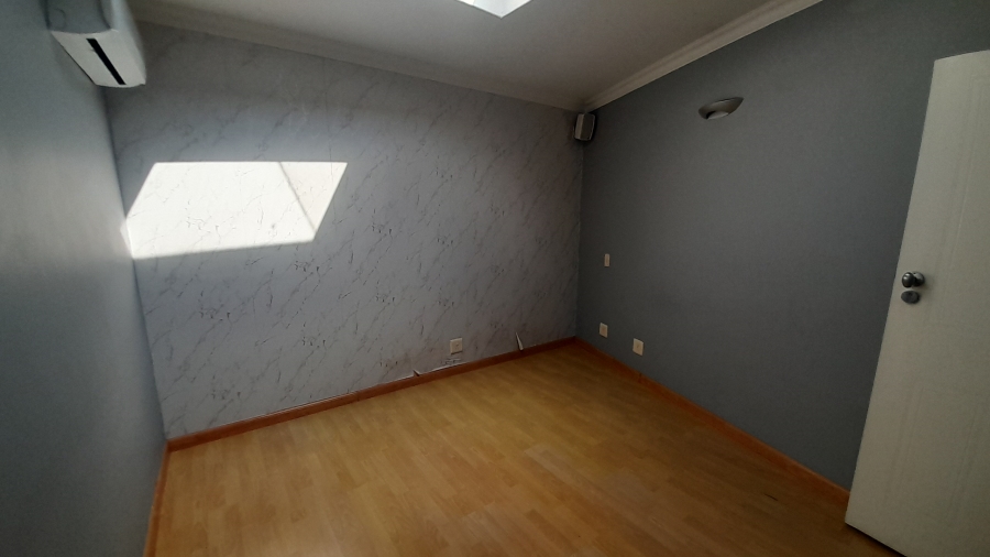 To Let commercial Property for Rent in Groenkloof Gauteng