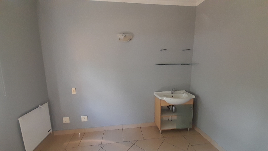 To Let commercial Property for Rent in Groenkloof Gauteng