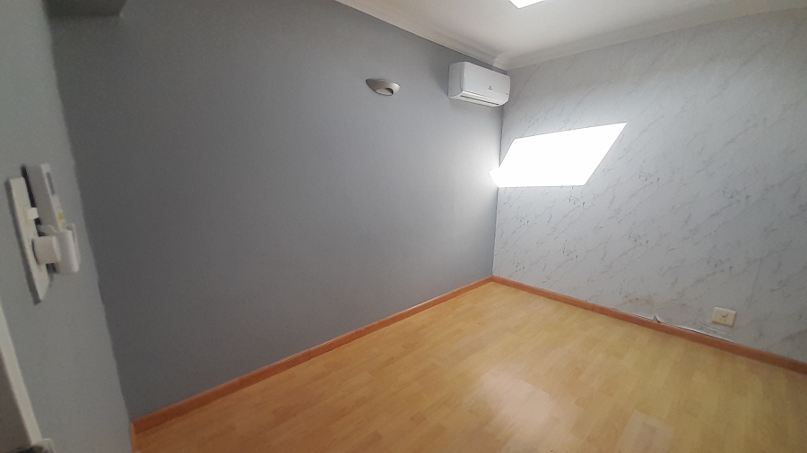 To Let commercial Property for Rent in Groenkloof Gauteng