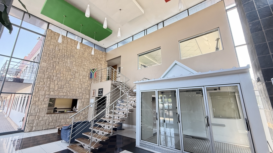 To Let commercial Property for Rent in Rooihuiskraal Gauteng