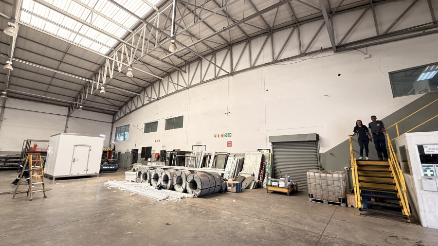 To Let commercial Property for Rent in Rooihuiskraal Gauteng