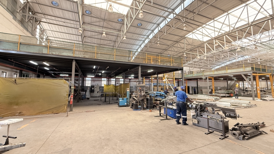 To Let commercial Property for Rent in Rooihuiskraal Gauteng