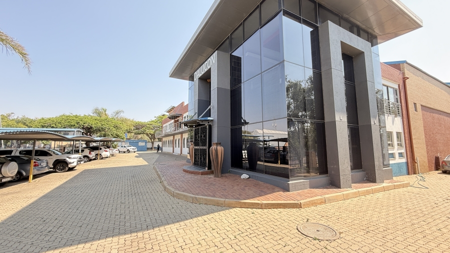 To Let commercial Property for Rent in Rooihuiskraal Gauteng