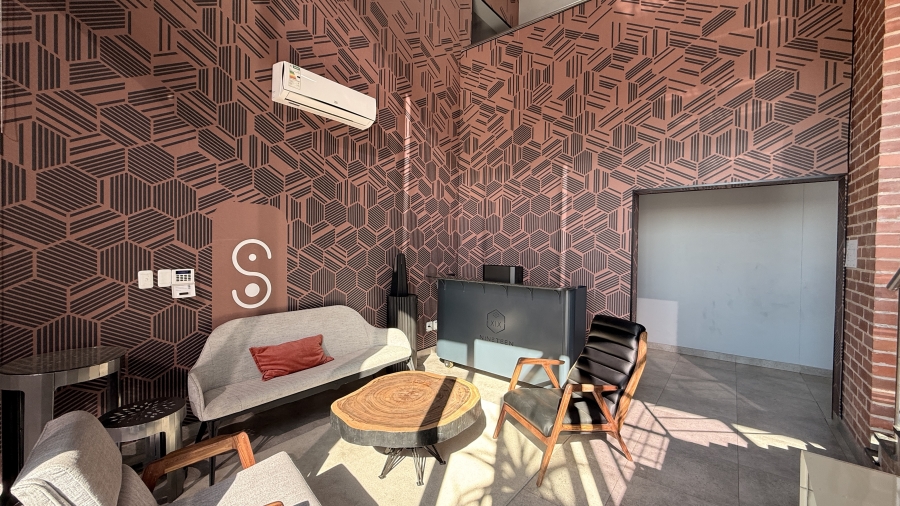 To Let commercial Property for Rent in Knoppieslaagte Gauteng