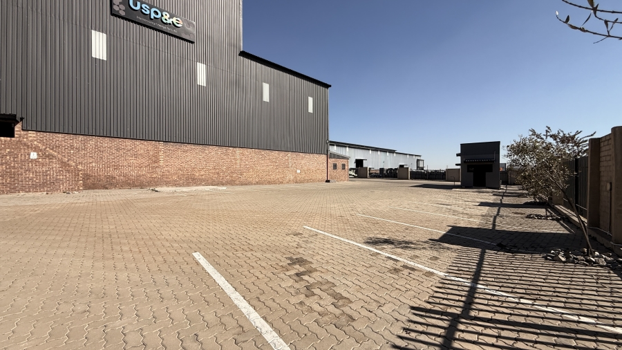 To Let commercial Property for Rent in Knoppieslaagte Gauteng