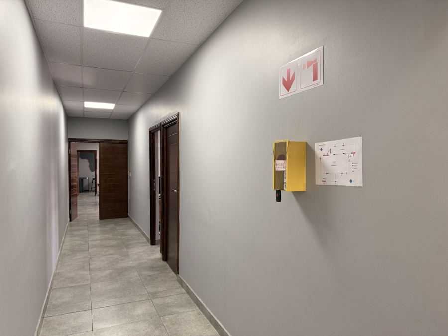 Commercial Property for Sale in Knoppieslaagte Gauteng