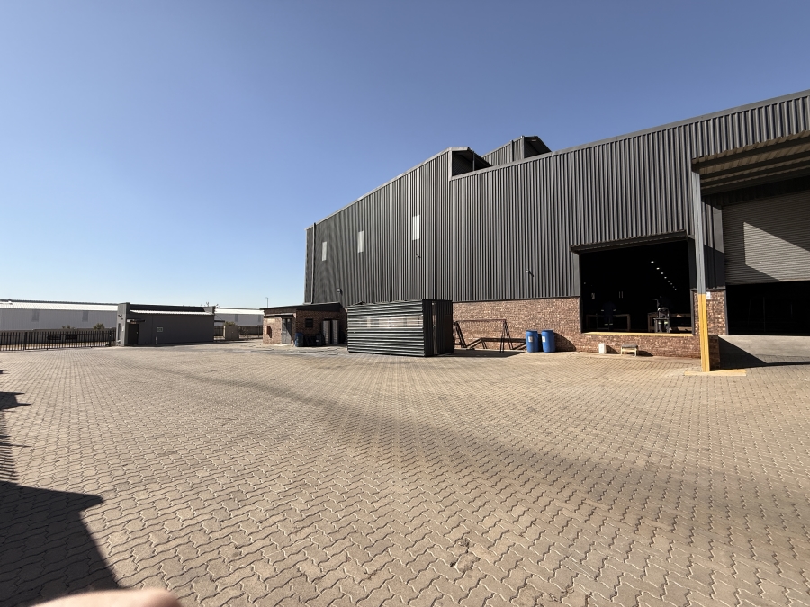 Commercial Property for Sale in Knoppieslaagte Gauteng
