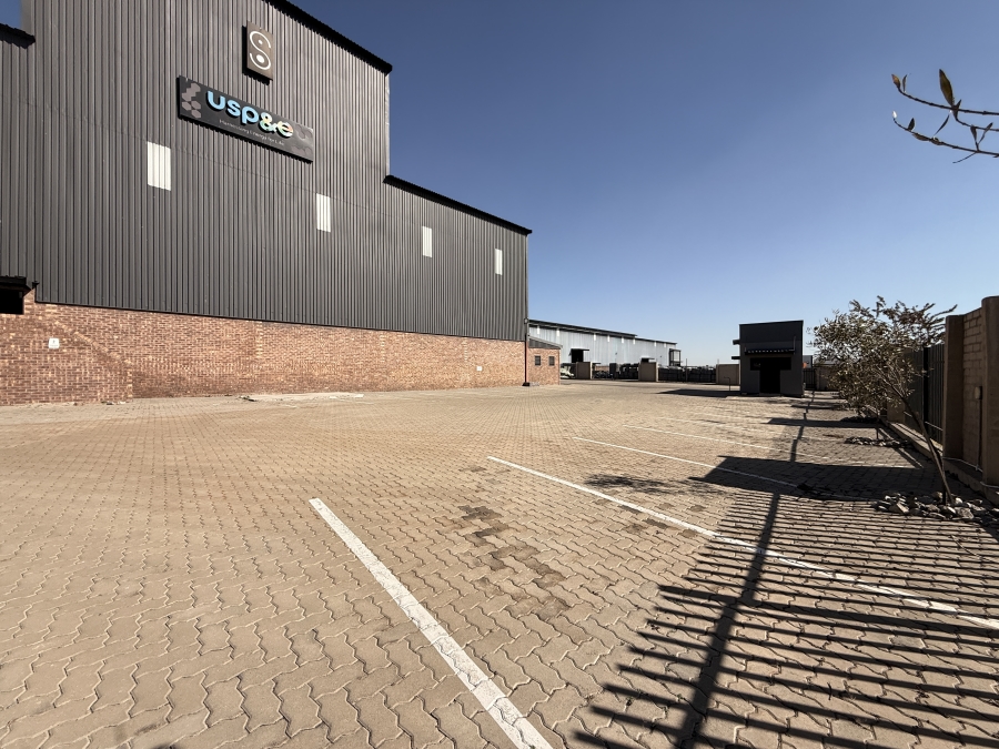 Commercial Property for Sale in Knoppieslaagte Gauteng