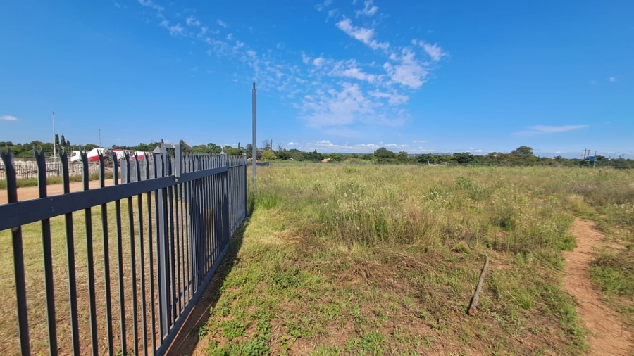 0 Bedroom Property for Sale in Clayville East Gauteng
