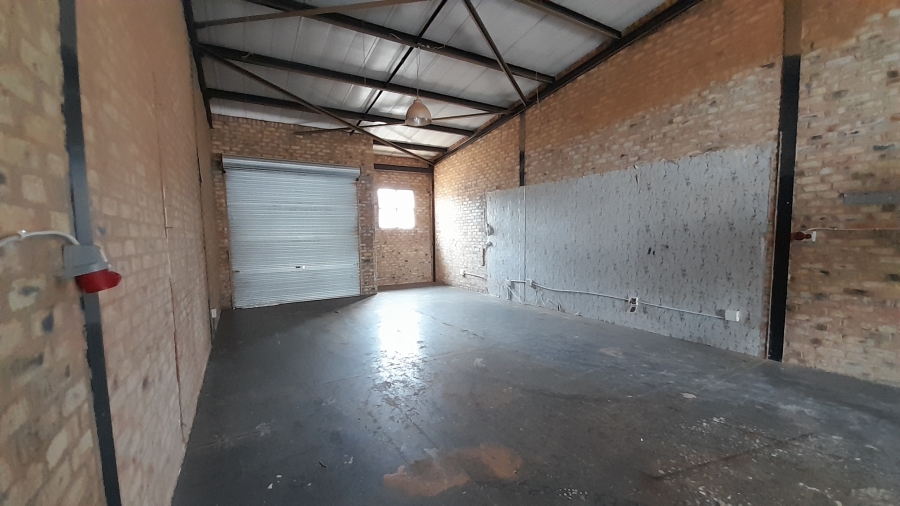 To Let commercial Property for Rent in President Park Gauteng