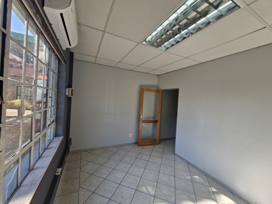 To Let commercial Property for Rent in Clubview Gauteng